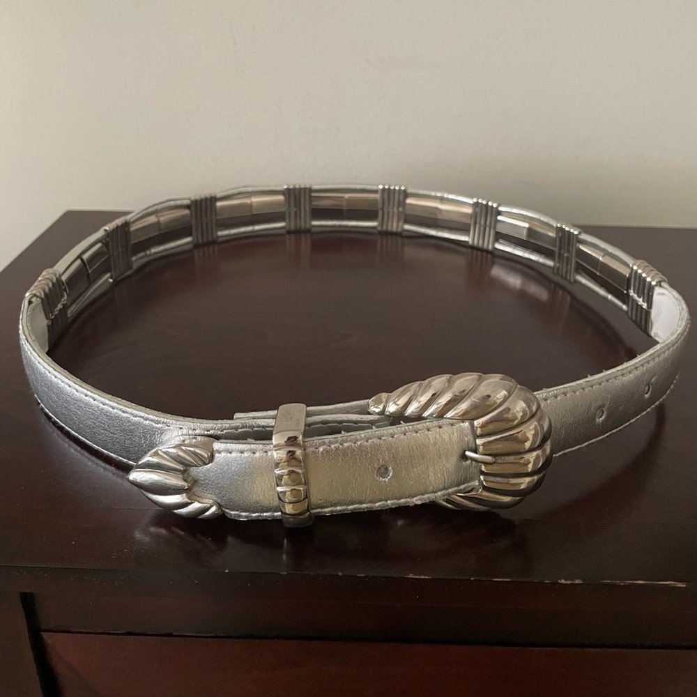 Silver tone metal and leather belt vintage